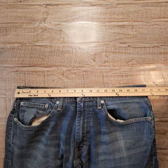 Levi 559 Mens 35x31 Blue Relaxed Straight Leg Jeans Distressed - Picture 8 of 12